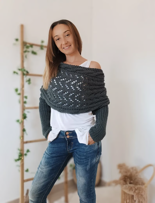 Boléro en maille torsadée Élégance