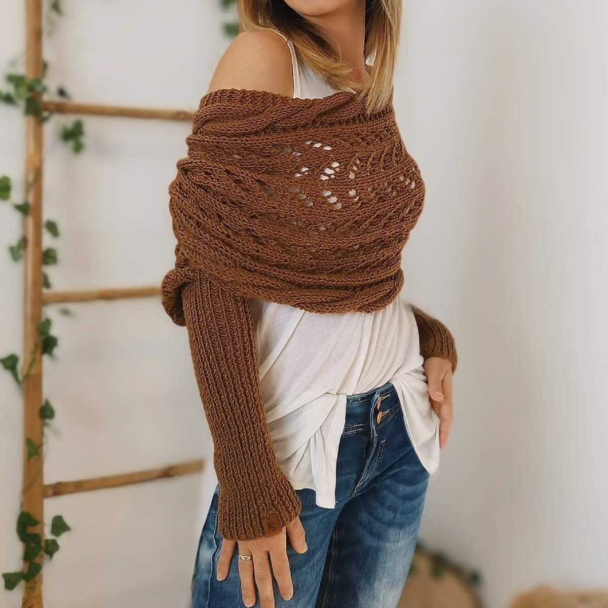 Boléro en maille torsadée Élégance