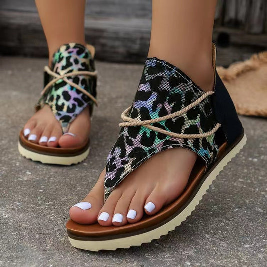 Flip-Toe Printed Flat Sandals