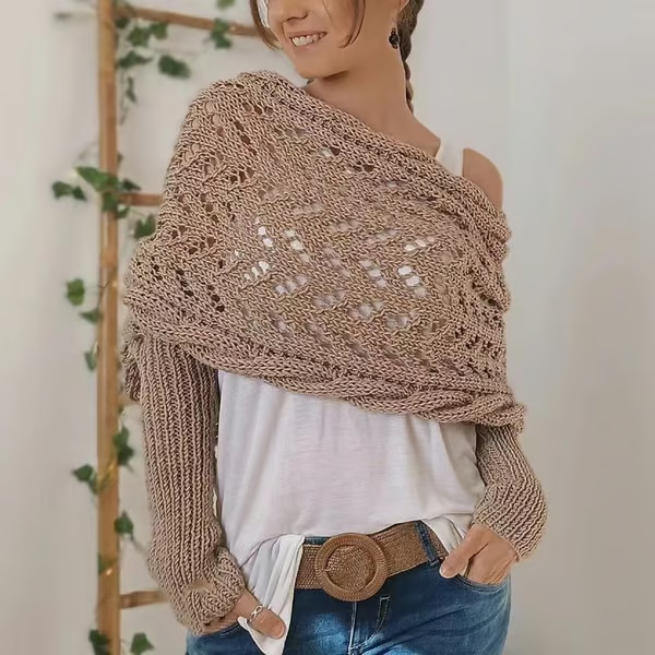Boléro en maille torsadée Élégance